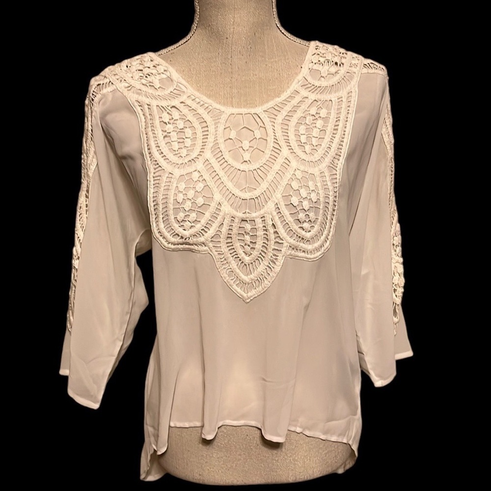 Love Stitch white blouse, lace bodice.,Sz S
